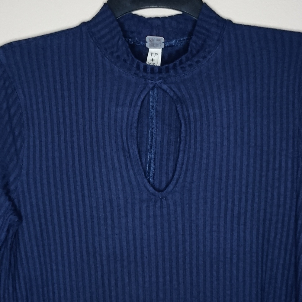 Free People Copa Banana Ribbed Keyhole Tunic - Picture 4 of 8
